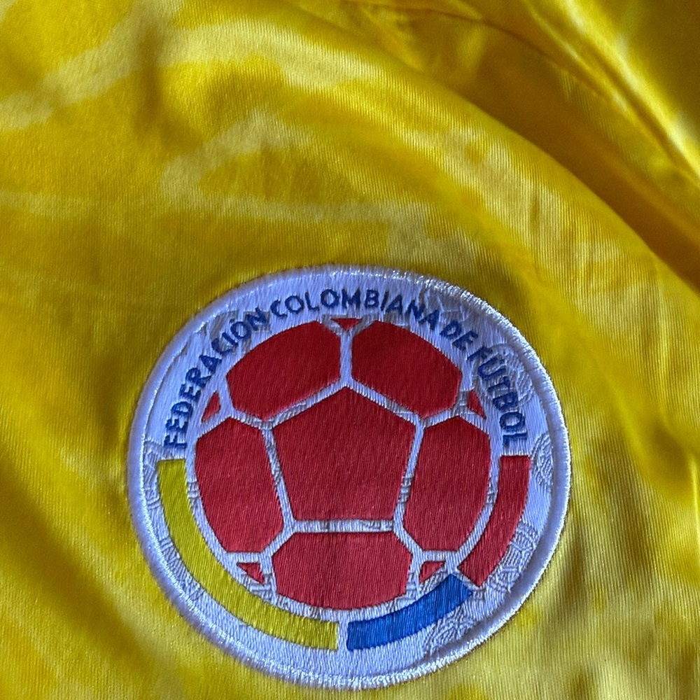 Colombia soccer Jersey adidas LARGE - Picture 4 of 5